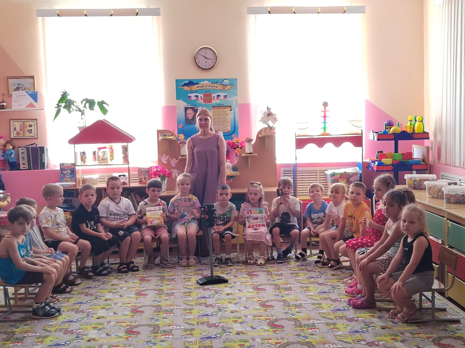 1_05.08.2025_Библиофорсаж_Светофор_и_его_компания.jpeg