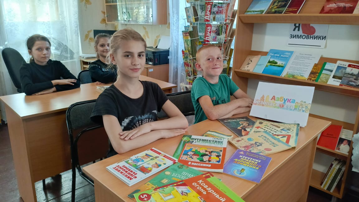 _05.08.2025_Ролевая__игра_У_светофора_нет_каникул_в_Наримановском_отделе.jpeg