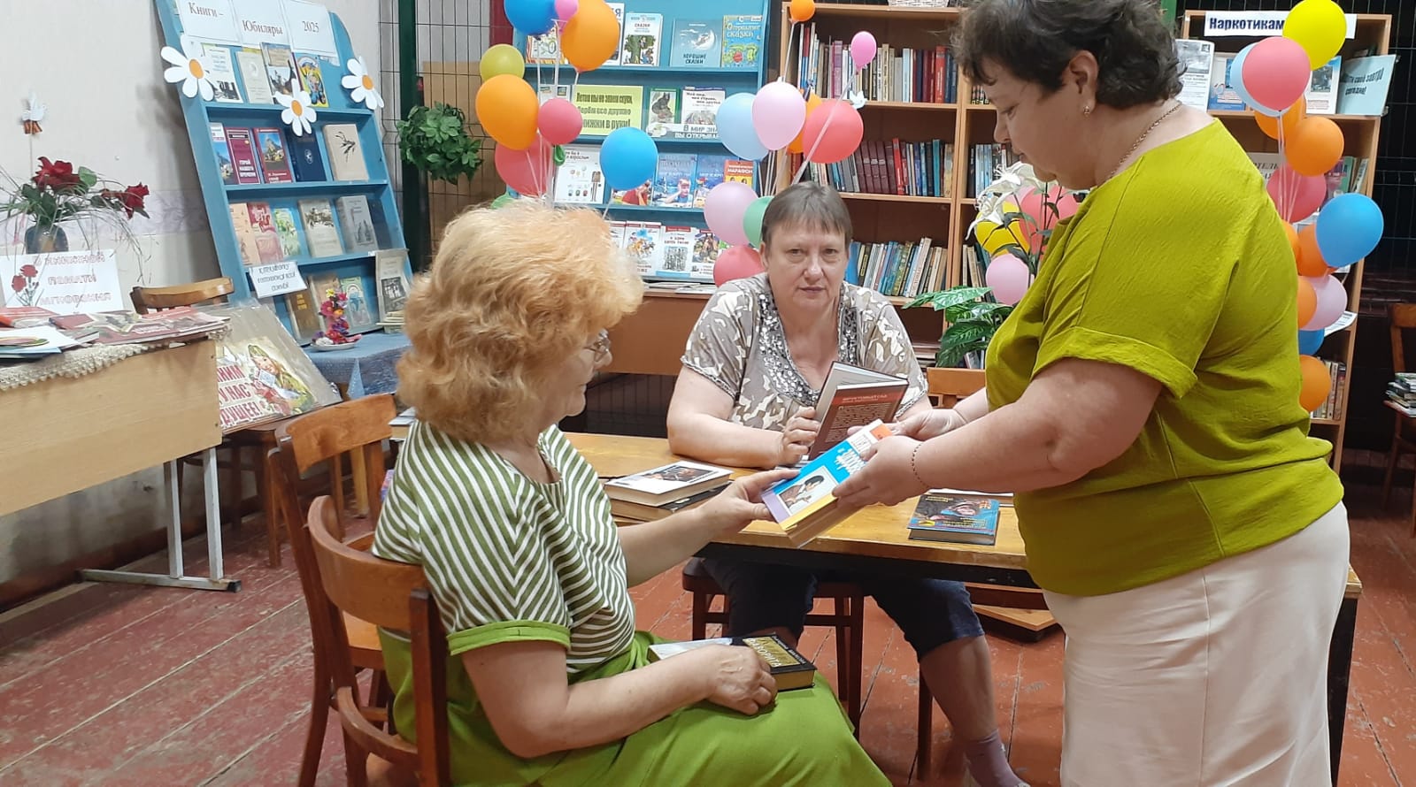 _3_16.07.2025_Познавательный_час_Формула_твоей_безопасности_в_Савоськинском_отделе.jpeg
