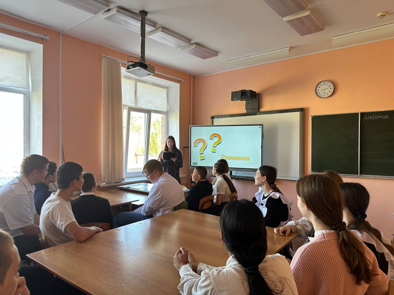 _6_30.04.2025_Деловая_игра__Мы_в_ответе_за_свои_поступки.jpg