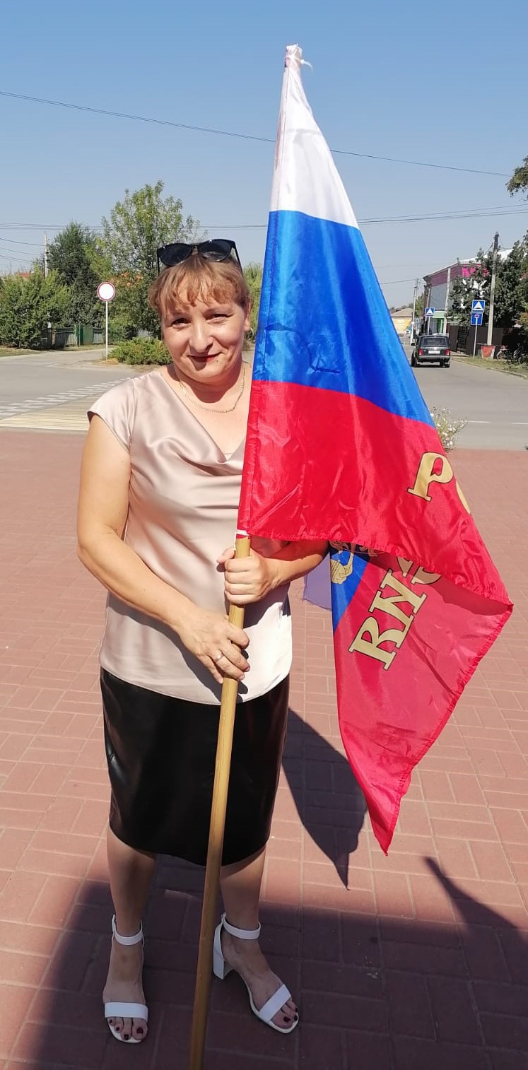 _8_22.08.2025_Познавательный_час_Под_стягом_Отчизны_КИБО.jpeg