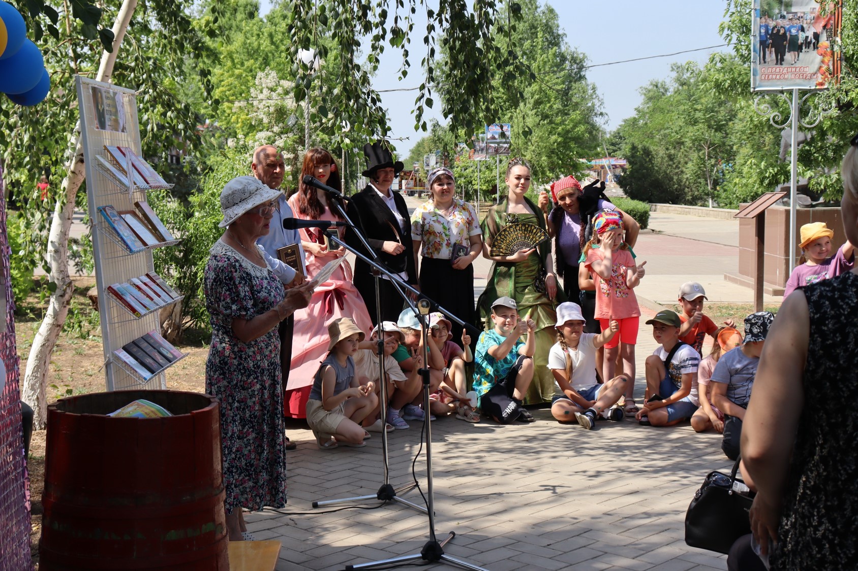 Фото 1. 06.06.2024 День информации Пусть в каждом сердце Пушкин отзовётся. ДБ
