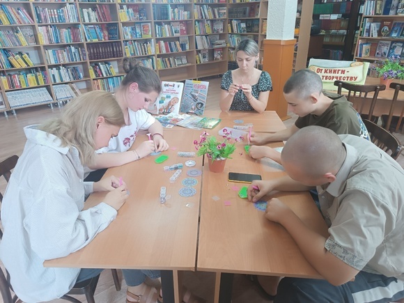 1._08.08.2025_Мастер-класс_Творим_и_вытворяем.jpg
